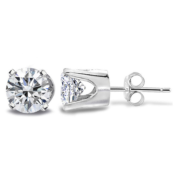 How to Choose Diamond Stud Earrings